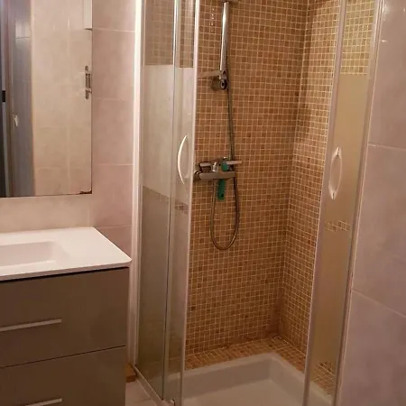 Pavillon Avec Mezzanine, à 900m De La Plage, Parking Privé, Pour 4 Personnes à Argelès-sur-mer - Fr-1-388-113